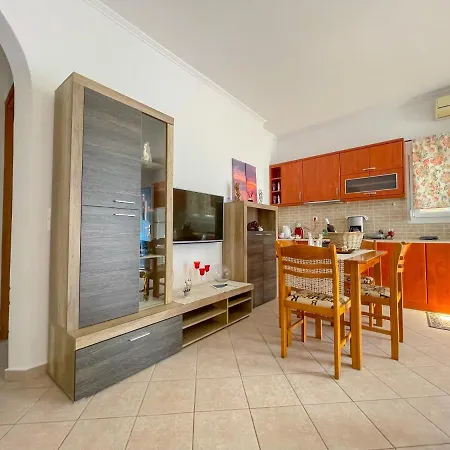 Artemis Bakerys House 2 Ferienhaus Adamantas (Milos)