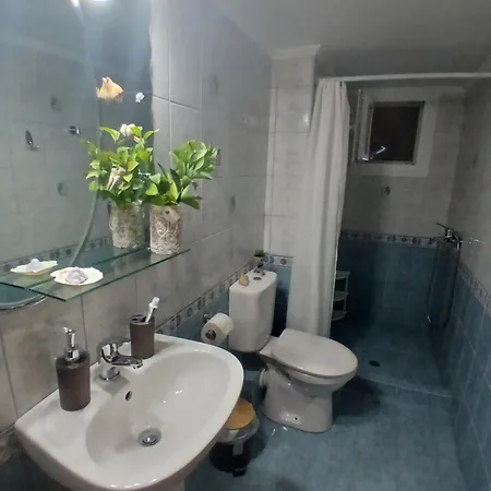 Artemis Bakerys House 2 Tatil Evi *