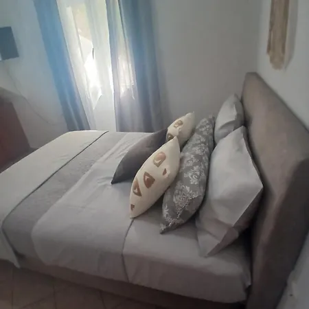 Artemis Bakerys House 2 בית נופש אדאמאס