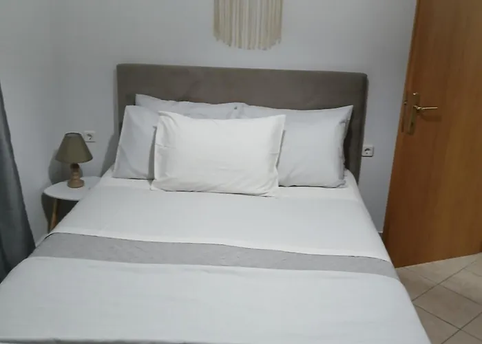 Semesterbostad Artemis Bakerys House 2 Adamantas (Milos)